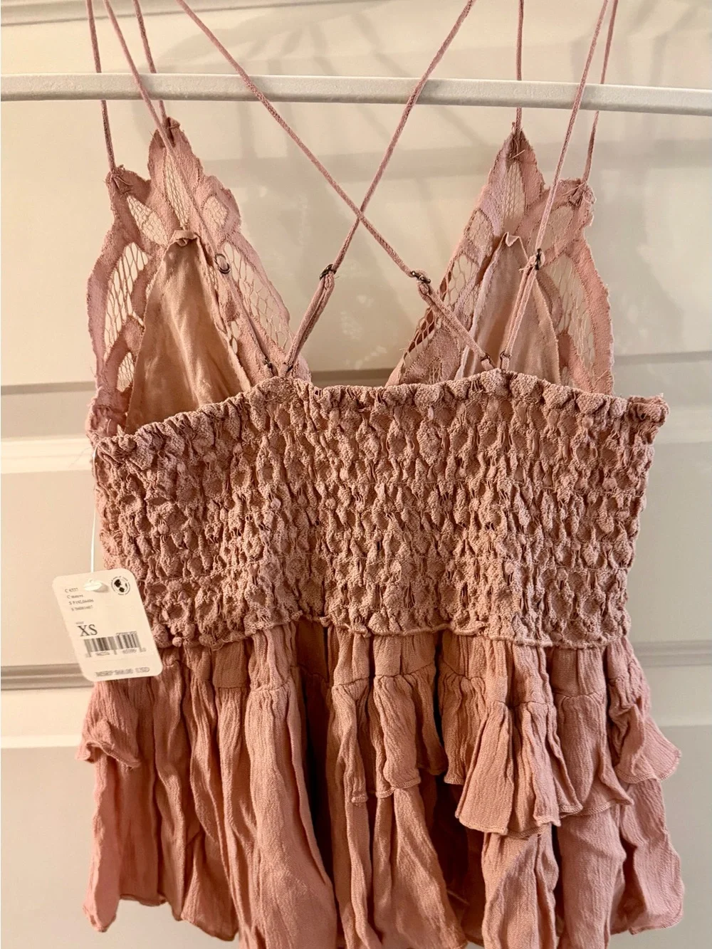 NWT-Free People Adella Lace Ruffle Cami Top in Mauve Pink-Size XS